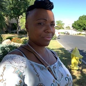 Meet your Posher, Kimberly